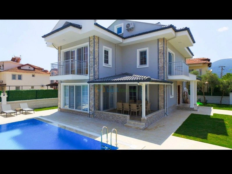 Villa Balkon Mera-165