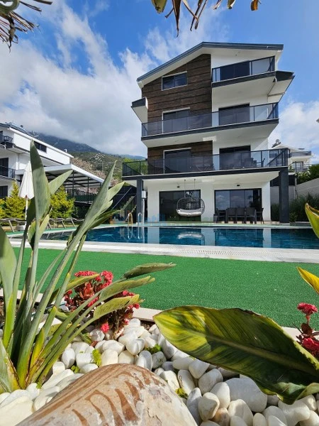 Villa Dedem-5 Mera-199