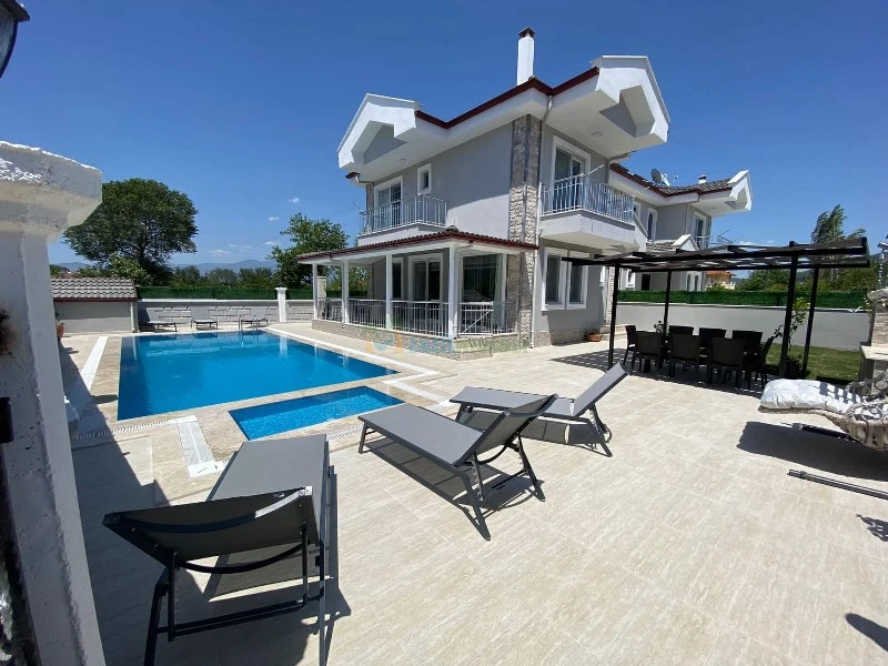 Villa Ergül Mera-191