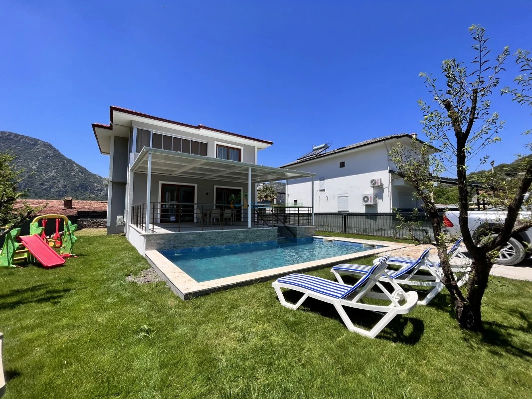Villa Nirvana Mera-7